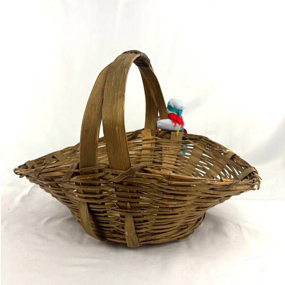 Vintage Christmas Gathering Basket Farmers Market Wicker Storage 1950s - Picture 3 of 16
